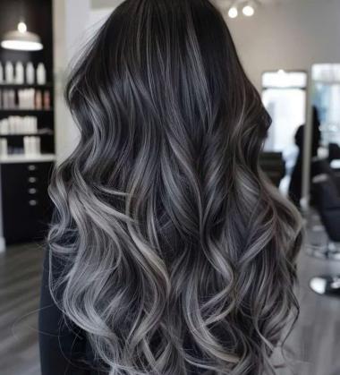 hình ảnh về Tại Sao Bạn Nên Lựa Chọn Một Salon Tóc Uy Tín Như Mochy Hair Salon?
